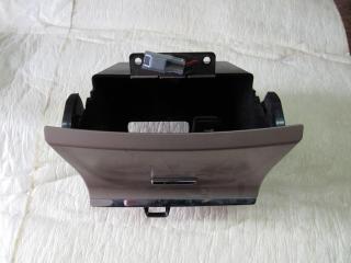 пепельница Jeep Grand Cherokee 4 поколение [рестайлинг] 2014, 6.4 л., ESG, бензин, внедорожник 5 дв.