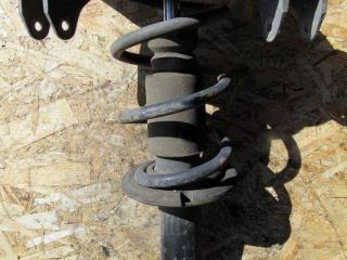 амортизатор передний правый Audi A5 8T 2008, 2.0 л., CAHA, дизель, купе