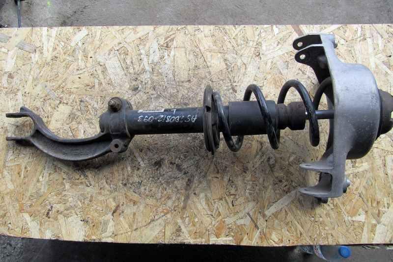 амортизатор передний левый Audi A5 8T 2009, 1.8 л., CDHB, бензин, купе, 8T0413031L - фото №1