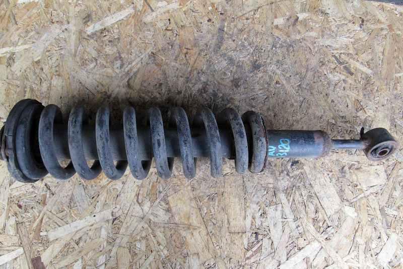 амортизатор передний правый Toyota Land Cruiser Prado J120 2003, 2.7 л., 2TR-FE, бензин, внедорожник 5 дв., 48510-60120 - фото №1