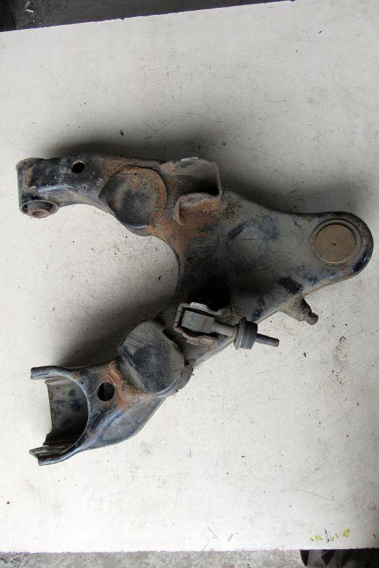 рычаг передний правый Toyota Land Cruiser J100 1998, 4.2 л., 1H-Z, дизель, внедорожник 5 дв., 48620-60010 - фото №1