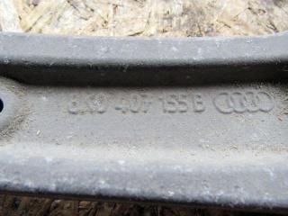 рычаг передний правый Audi A5 8T 2008, 2.0 л., CAHA, дизель, купе, 8K0407155B