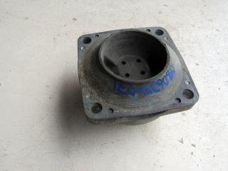 подушка крепления КПП Mercedes-Benz R-Класс W251 2006, 5.0 л., бензин, минивэн, 2512401618