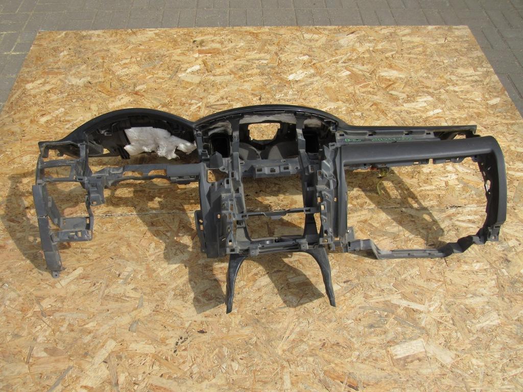 панель передняя салона (торпедо) Lexus LX 3 поколение 2009, 5.7 л., 3UR-FE, бензин, внедорожник 5 дв. - фото №1