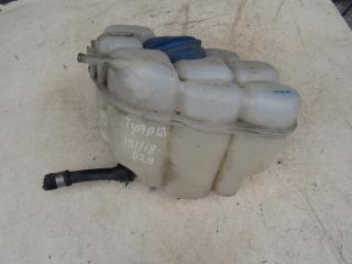 бачок расширительный Volkswagen Touareg 1 поколение [рестайлинг] 2010, 3.0 л., дизель, внедорожник 5 дв., 7P0121407