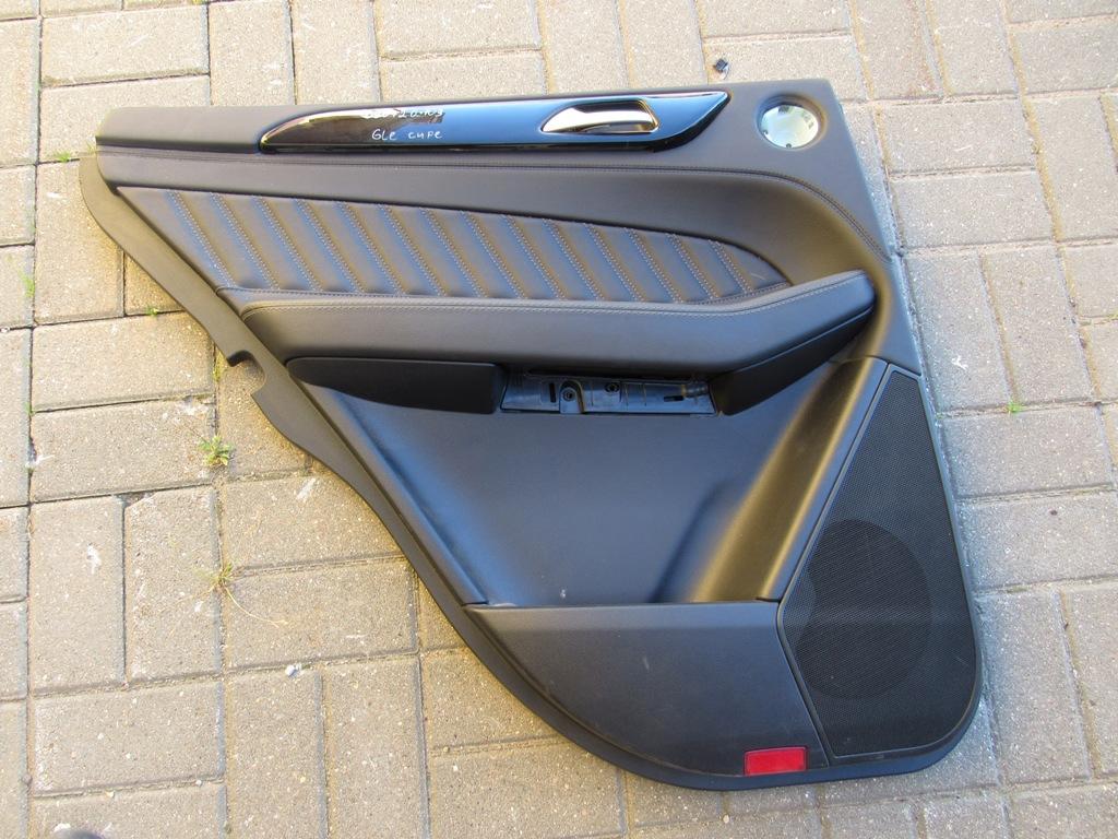 обшивка двери задняя левая Mercedes-Benz GLE Coupe C292 2015, купе, 2927302101 - фото №1