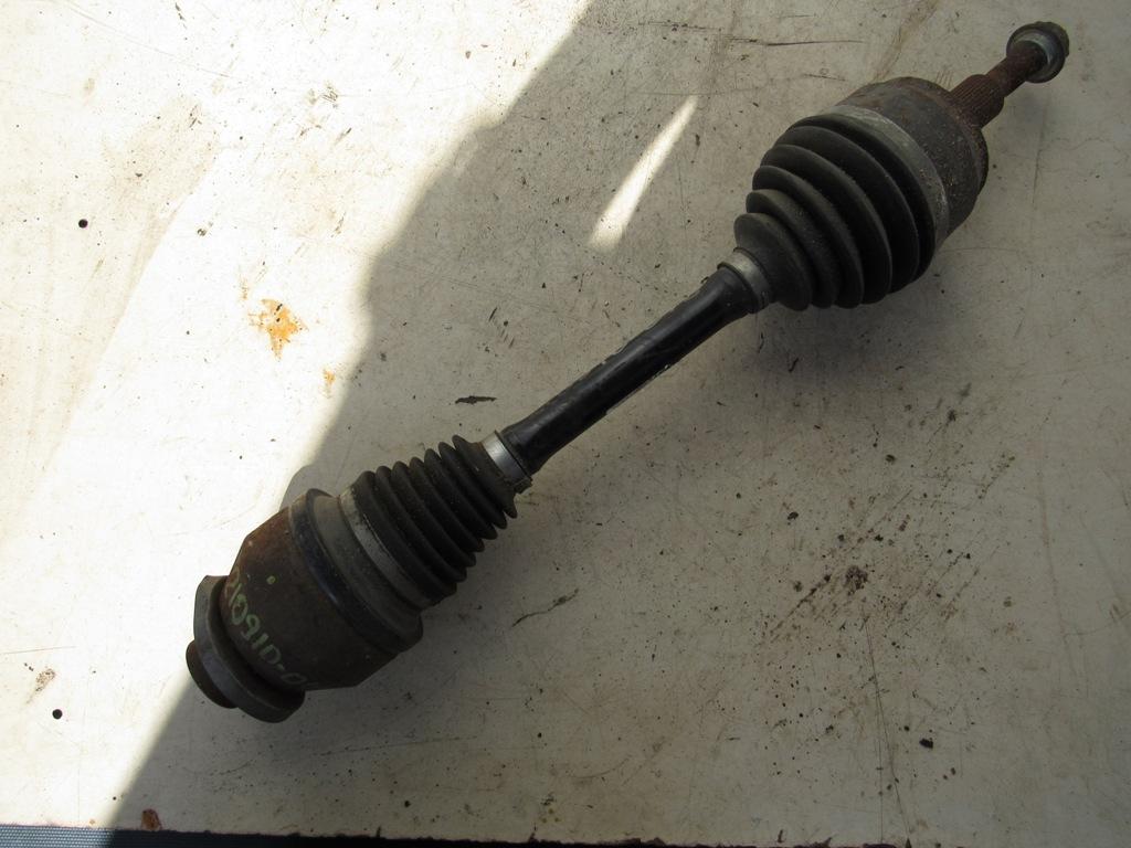 полуось передняя левая (приводной вал, ШРУС) Volkswagen Multivan T5 2005, дизель, 7H0407271AH - фото №1