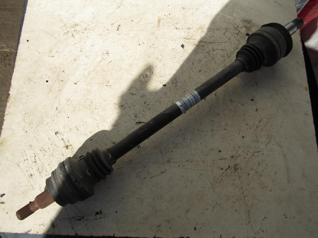 полуось задняя (приводной вал, ШРУС) Mercedes-Benz M-Класс W166 2011, 1663501110 - фото №1