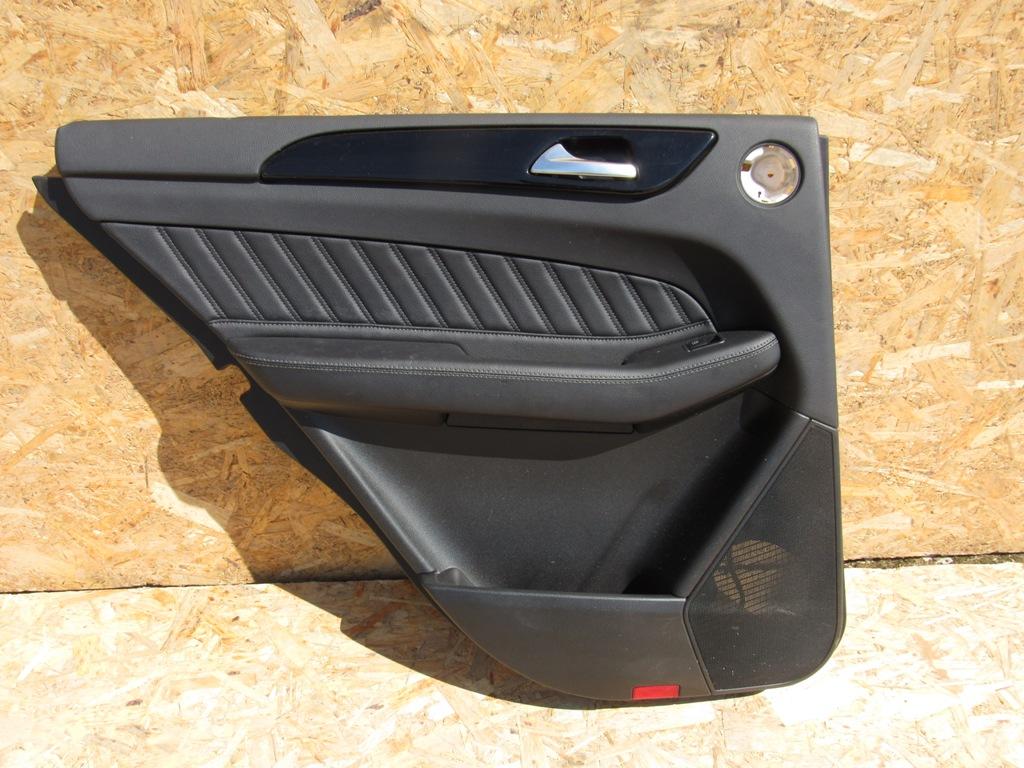 обшивка двери задняя левая Mercedes-Benz GLE W166 2015 - фото №1