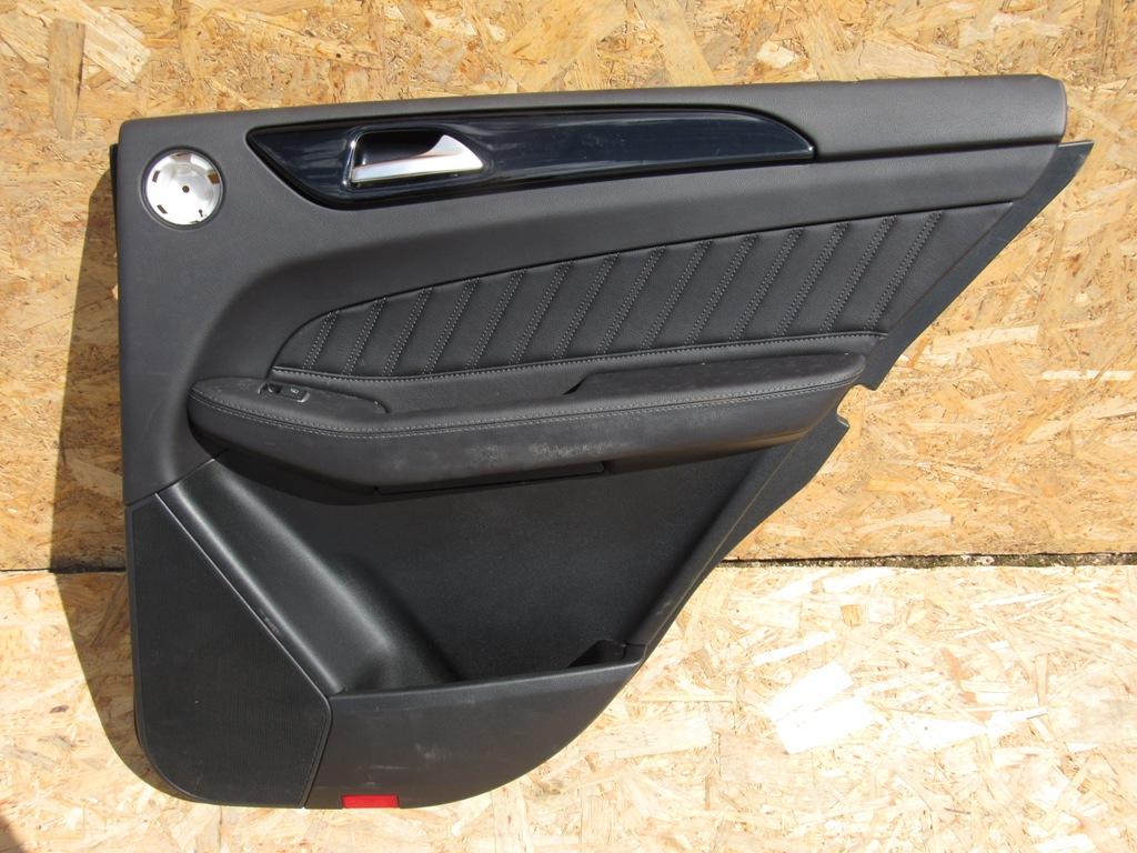 обшивка двери задняя правая Mercedes-Benz GLE W166 2015 - фото №1