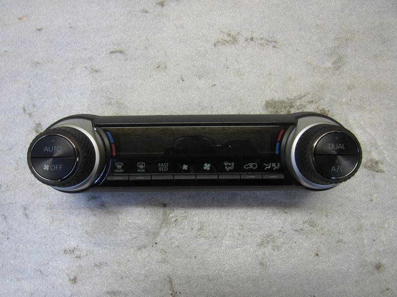 блок управления печки / климат-контроля Toyota RAV4 5 поколение (XA50) 2020, 55900-42580 - фото №1