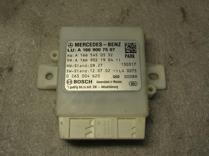 блок управления парктрониками Mercedes-Benz M-Класс W166 2012, 3.0 л., дизель, 1665450332 - фото №1