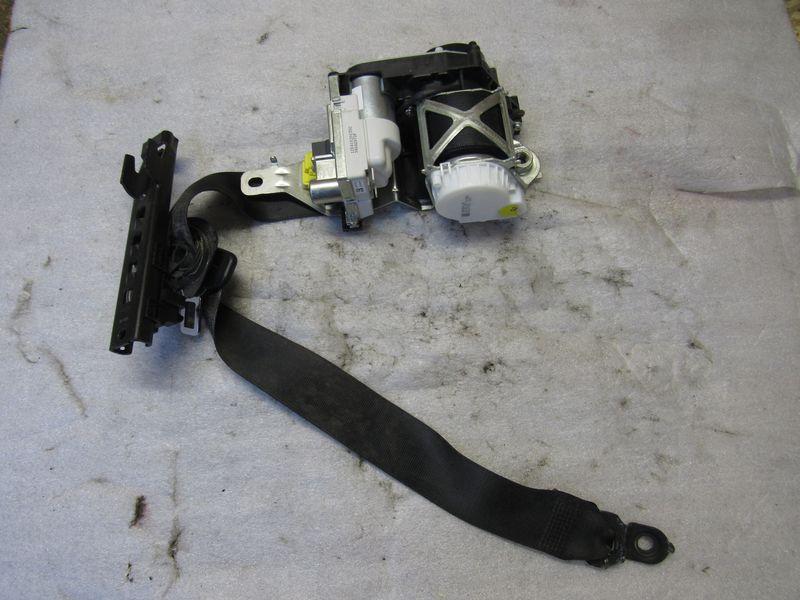 ремень безопасности Mercedes-Benz M-Класс W166 2012, 1668603686 - фото №1