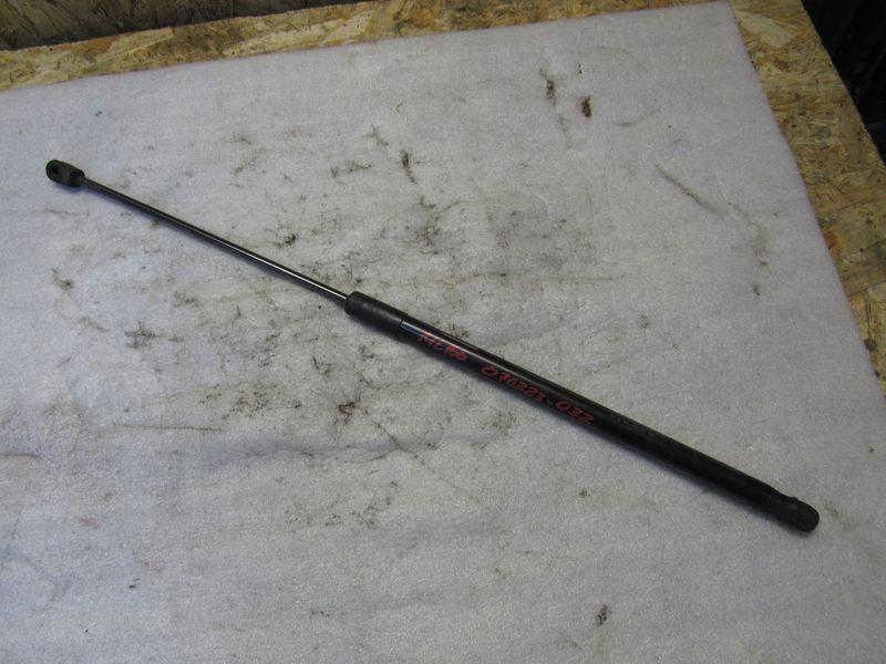 амортизатор капота Mercedes-Benz M-Класс W166 2012, 1669802464 - фото №1