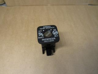 кнопка Airbag Toyota RAV4 5 поколение (XA50) 2020, 2.5 л., гибрид