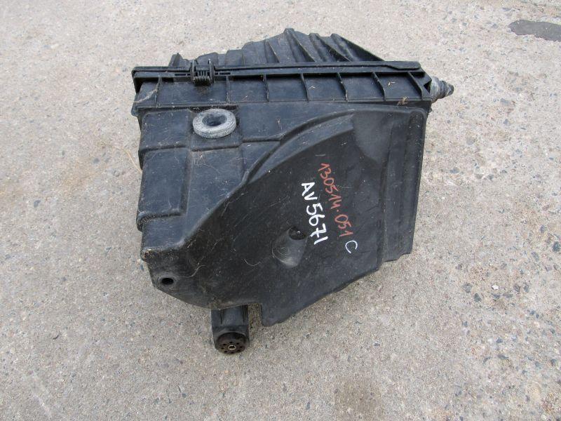 корпус воздушного фильтра Volkswagen Multivan T5 2003, 2.5 л., дизель, 7H0129601J - фото №1