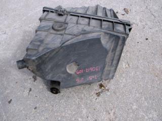 корпус воздушного фильтра Volkswagen Multivan T5 2003, 2.5 л., дизель, 7H0129601P