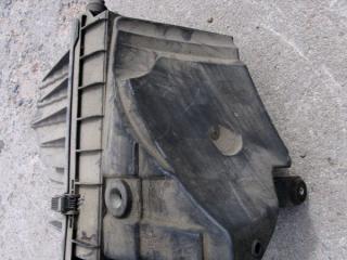 корпус воздушного фильтра Volkswagen Multivan T5 2003, 2.5 л., дизель, 7H0129601J