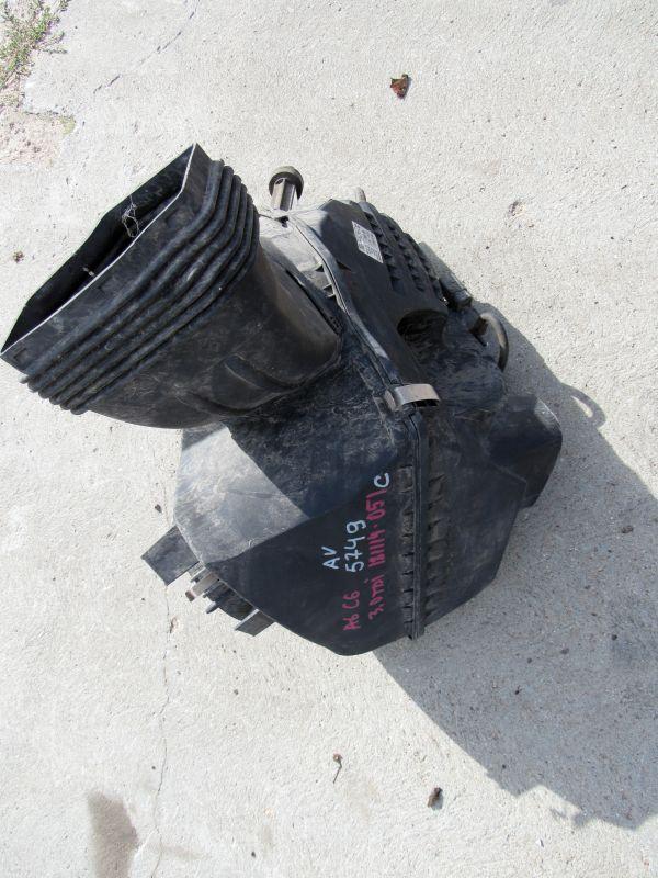 корпус воздушного фильтра Audi A6 4F/C6 2006, дизель, 059133835E - фото №1