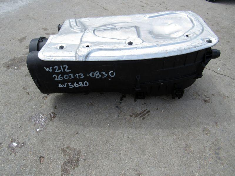 корпус воздушного фильтра Mercedes-Benz E-Класс W212/S212/C207/A207 2010, 6510901101 - фото №1