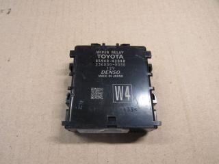 реле стеклоочистителей Toyota RAV4 5 поколение (XA50) 2019, 2.5 л., гибрид, 85940-42040