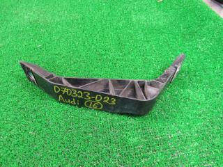 кронштейн передней панели (телевизора) Audi Q3 8U [рестайлинг] 2016, 2.5 л., бензин, 8U0805527