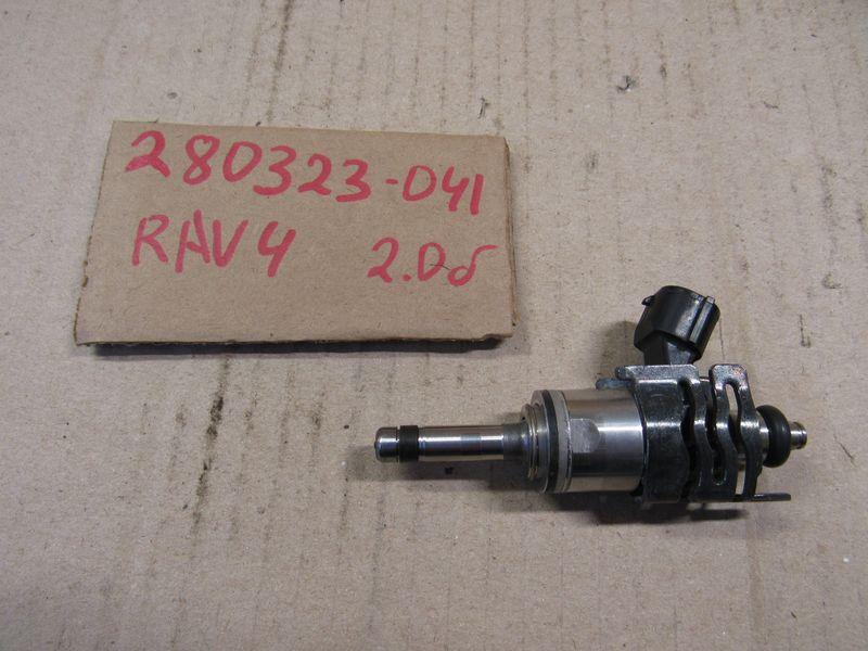 форсунка Toyota RAV4 5 поколение (XA50) 2020, 2.0 л., бензин, 23250-24010 - фото №1