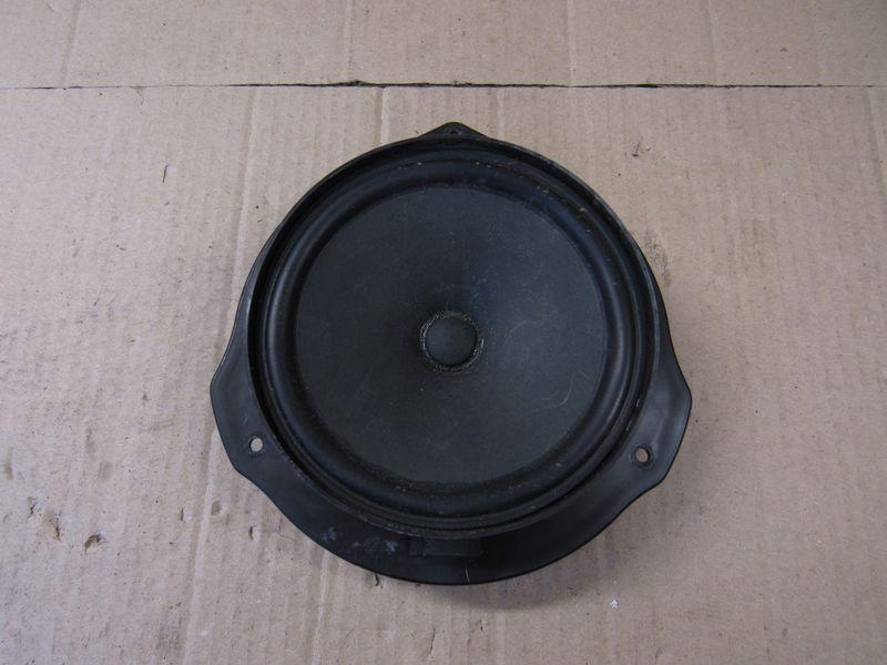 динамик Mercedes-Benz C-Класс W204/S204 2008, 2049062401 - фото №1