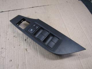 кнопка стеклоподъемника двери передней левой Toyota RAV4 5 поколение (XA50) 2020, 2.5 л., гибрид, 84040-42020