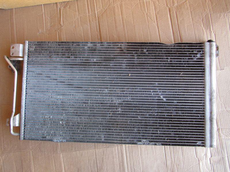 радиатор кондиционера Volkswagen Multivan T5 2008, 2.5 л., дизель, 7H0820411E - фото №1