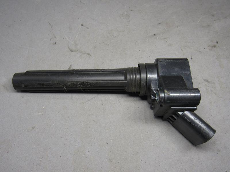 катушка зажигания Volkswagen Tiguan 2 поколение 2017, 2.0 л., бензин, 06L905110F - фото №1