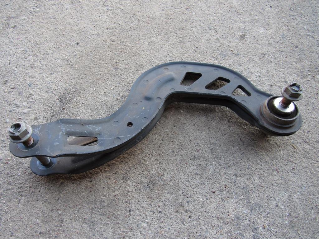 рычаг задний правый Mercedes-Benz GLA-Класс X156 2014, 2463501006 - фото №1