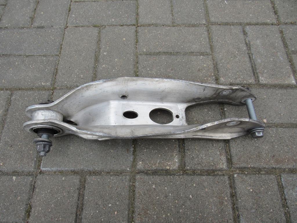 рычаг задний нижний Audi Q7 4M 2016, 4M0505311H - фото №1