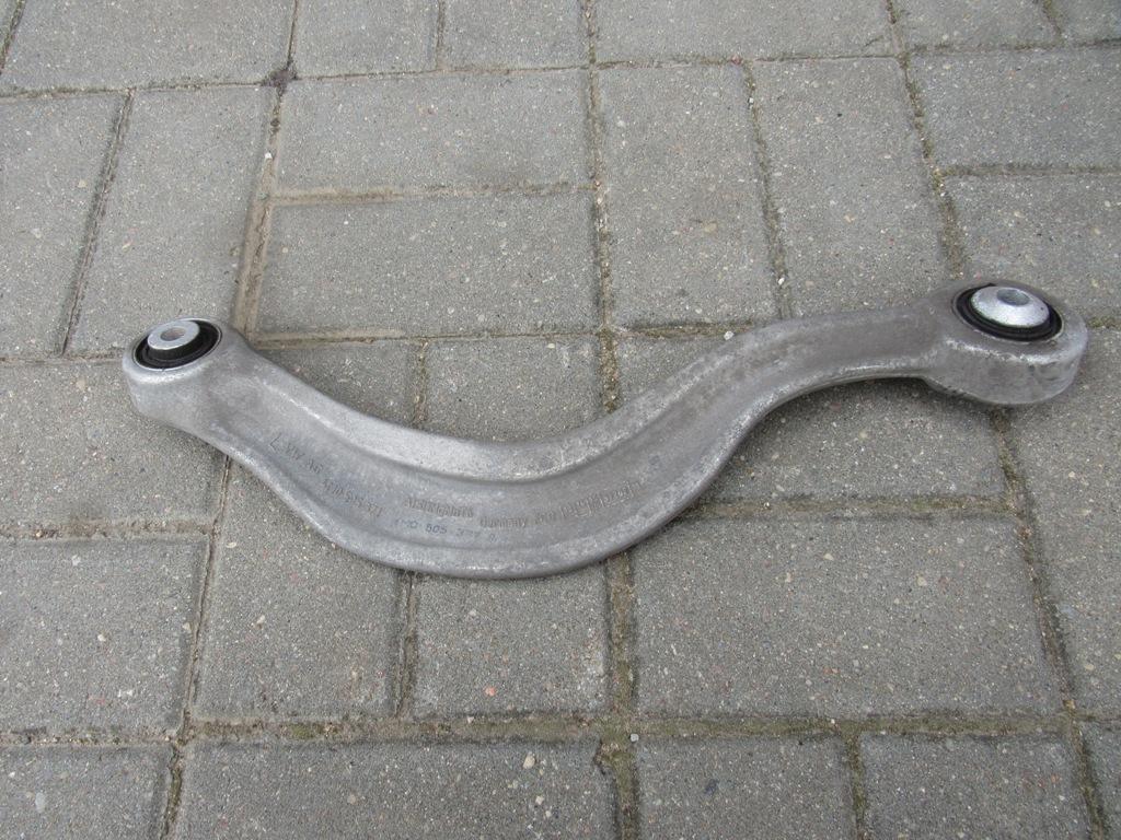 рычаг задний правый Audi Q7 4M 2016, 4M0505397P - фото №1