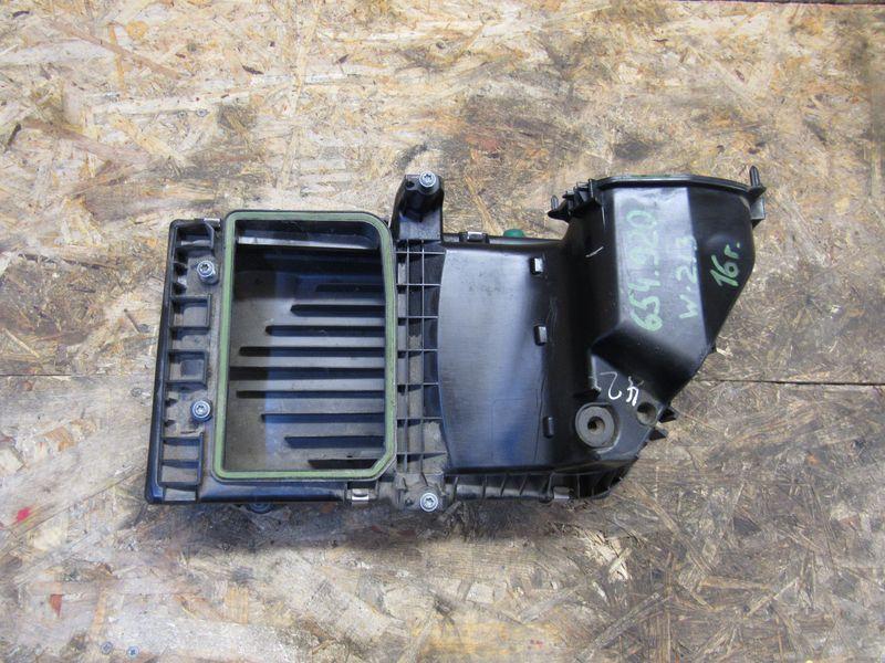 корпус воздушного фильтра Mercedes-Benz E-Класс W213/S213/C238/A238 2017, 2.0 л., OM 654.920, дизель, 6540900001 - фото №1