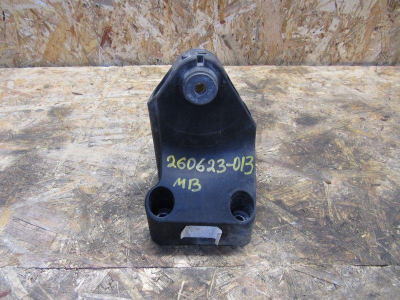 кронштейн двигателя Mercedes-Benz E-Класс W213/S213/C238/A238 2017, 2.0 л., OM 654.920, дизель, 6542232200 - фото №1