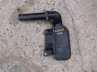 горловина бачка омывателя Audi Q5 8R 2008, 8R0955452A