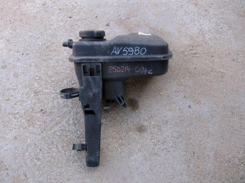 бачок расширительный BMW 5 серия F07/F10/F11 2009, 7800293 - фото №1