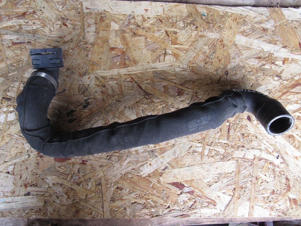 патрубок радиатора Volkswagen Touareg 1 поколение 2002, 7L0122051C - фото №1