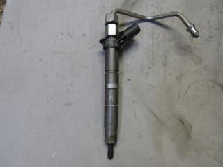 форсунка Mercedes-Benz E-Класс W213/S213/C238/A238 2016, 2.0 л., дизель, 6540700187