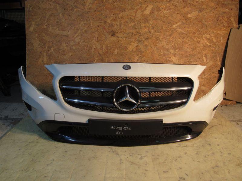 бампер передний Mercedes-Benz GLA-Класс X156 2014, 2.0 л., дизель, 1568850425, 1568880238, 1568880460 - фото №1