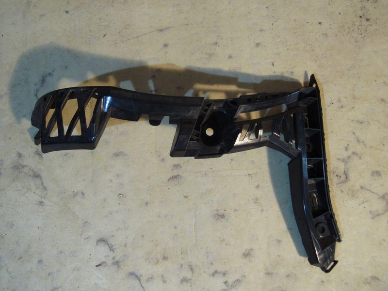 Крепление бампера заднего Mercedes-Benz A-Класс W177/V177 2018, 1.3 л., M 282 DE 14, бензин, 1778850700 - фото №1