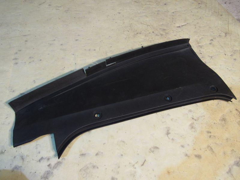 пыльник переднего крыла Porsche Panamera 971 2016, 971806583A - фото №1