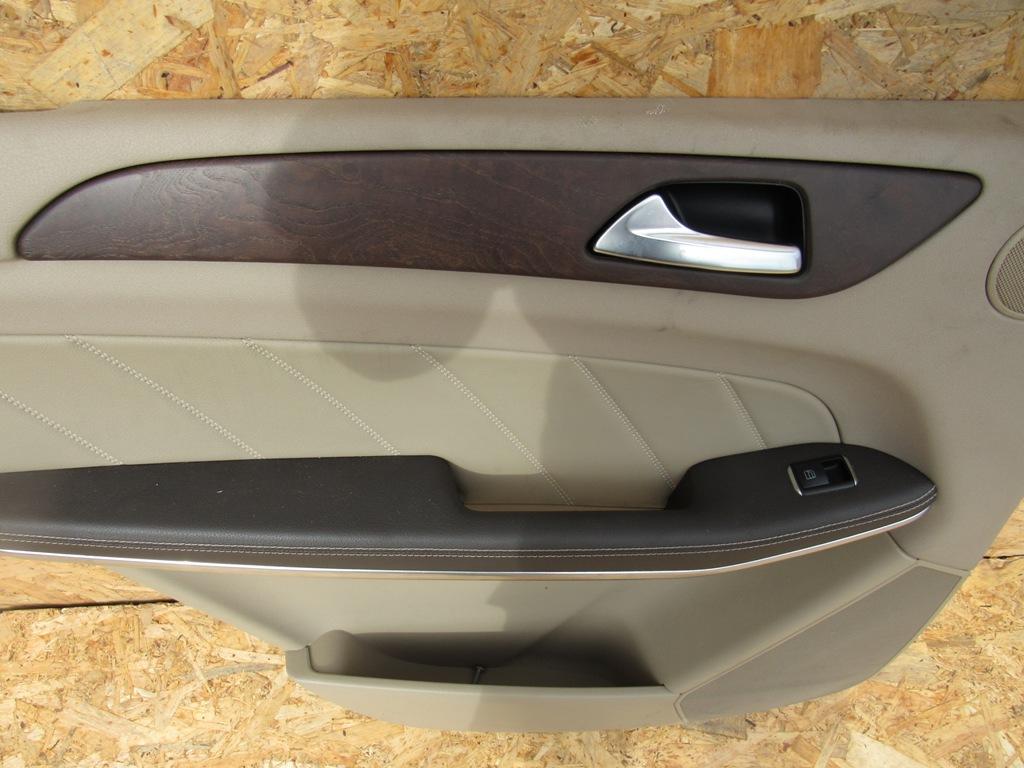 обшивка двери задняя левая Mercedes-Benz GL-Класс X166 2012 - фото №1