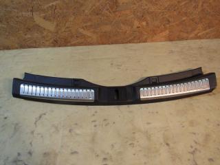 накладка внутренняя на заднюю панель кузова Mazda 6 3 поколение [рестайлинг] 2016, 6889X-K3006