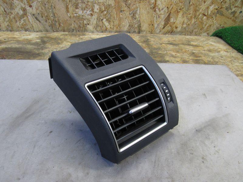 дефлектор обдува салона Toyota Land Cruiser J200 2009, 655961-0180 - фото №1