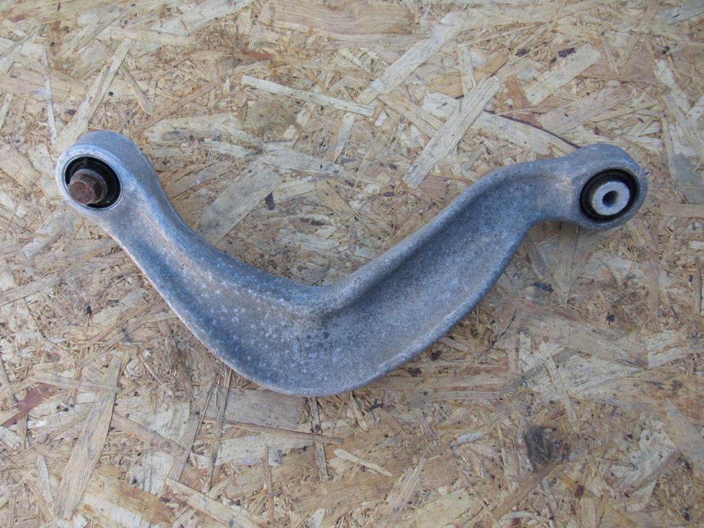 рычаг задний правый Audi A4 B8/8K 2010, 8K0505324H - фото №1