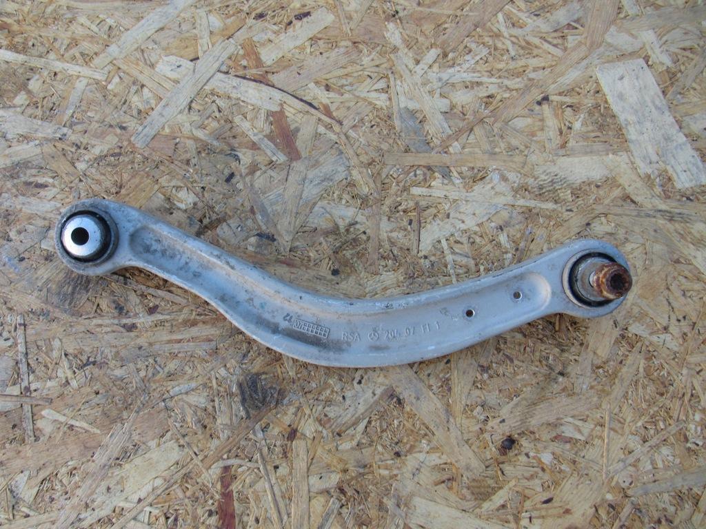 рычаг задний правый Mercedes-Benz C-Класс W204/S204 2006, 20407FI1 - фото №1