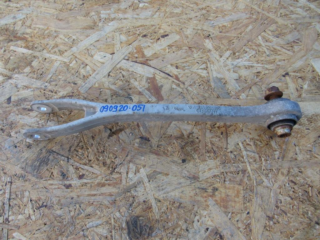 рычаг задний нижний Mercedes-Benz C-Класс W204/S204 2006, 2043520605 - фото №1