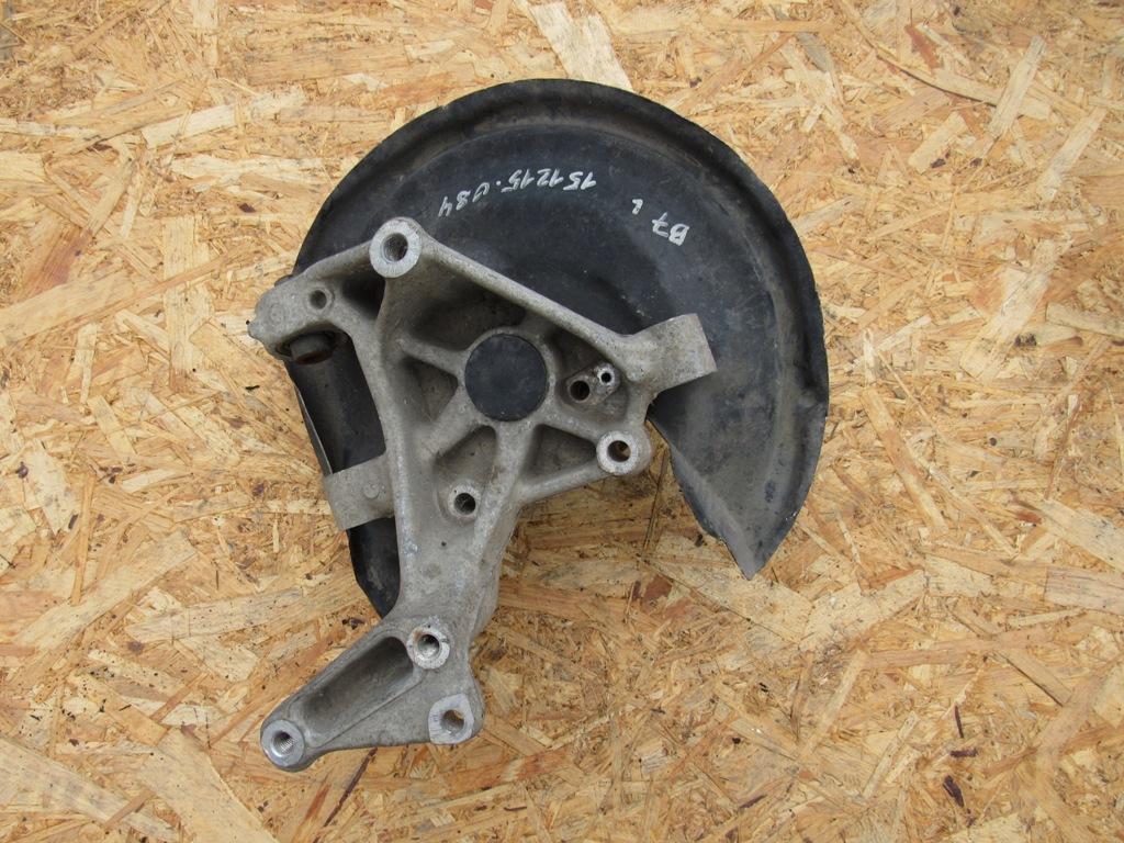 ступица задняя левая Volkswagen Passat B7 2011 - фото №1